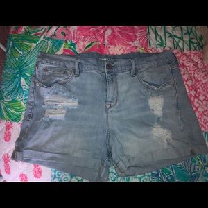 High waisted denim light wash shorts